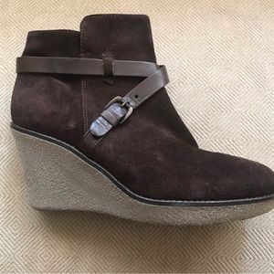 2 for $75
Andre Assous Chocolate Brown Wedge Booties